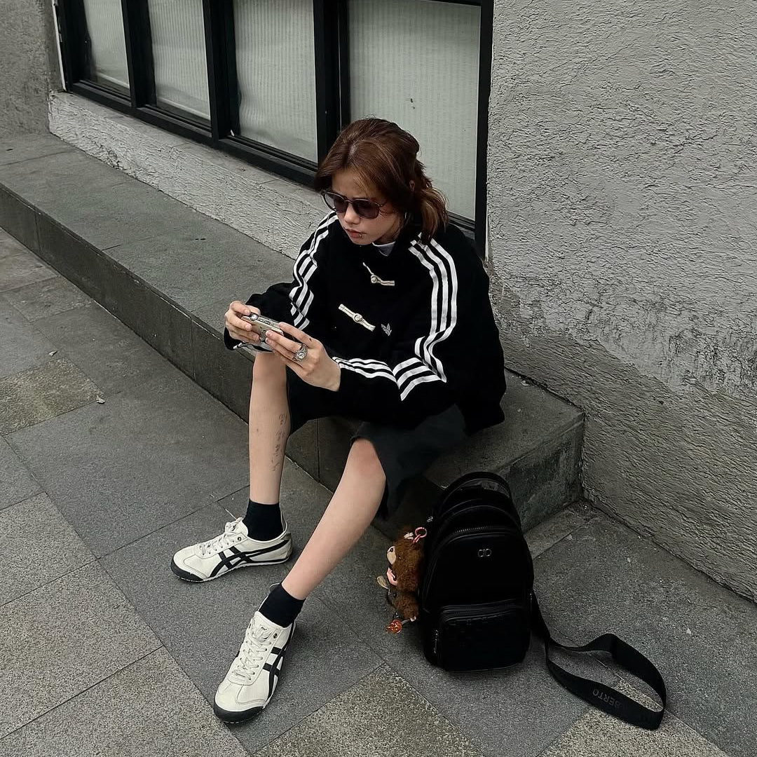 Premium Black CNY Jacket – Chinese Knot Tang Streetwear Unisex Jacket