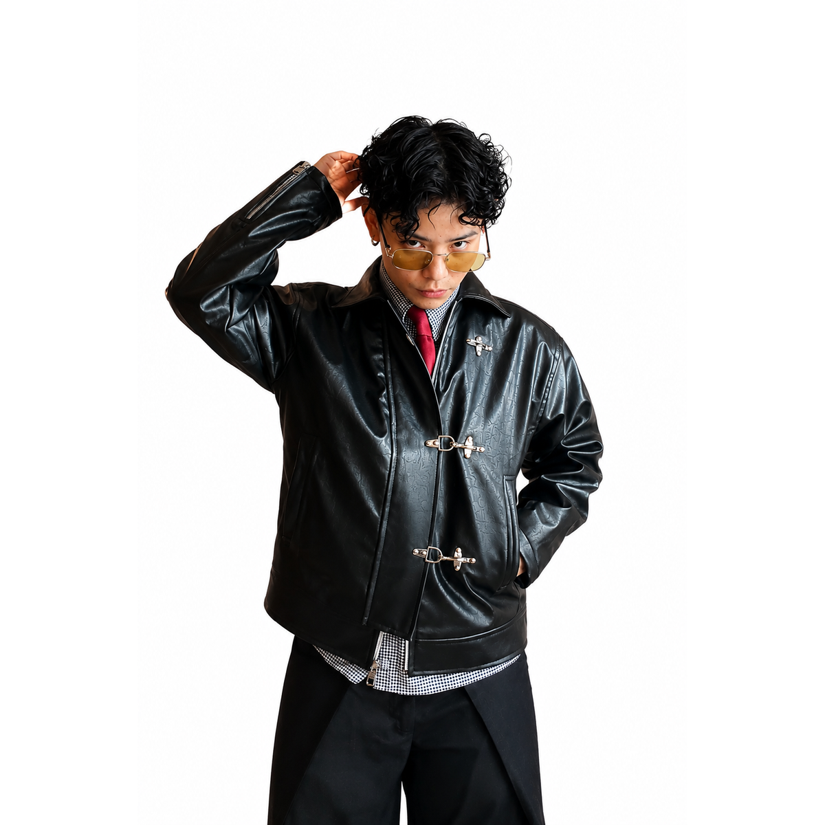 Black Cropped Metal Clasp Leather Jacket
